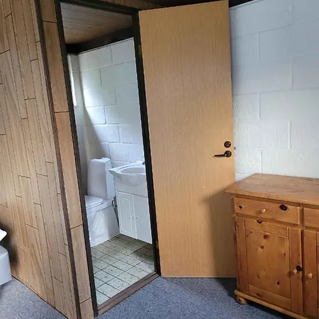 Lovely With And Hot Tub Outside Σπίτι διακοπών *