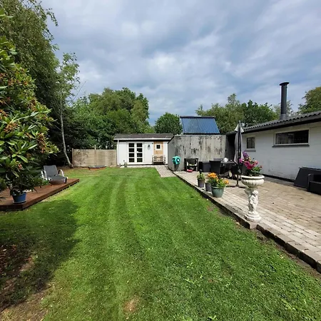 Lovely With And Hot Tub Outside Tatil Evi *